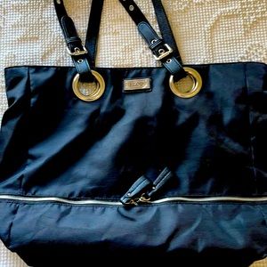 Black Tote Zippered Bag by Izod